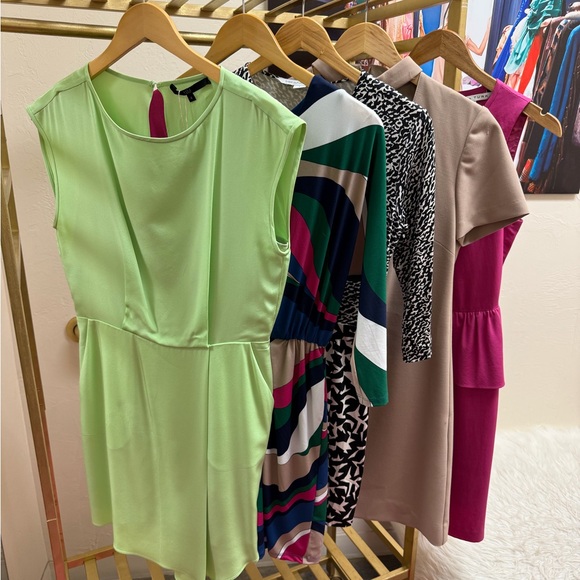 Green Sleeveless Women's Top
